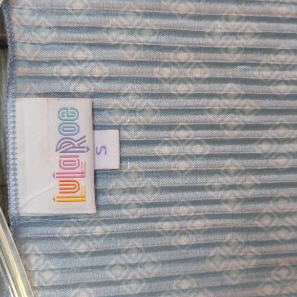 NWT LuLaRoe Graphic Printed Shirley Kimono Duster Blue and White Size Small - Picture 7 of 10